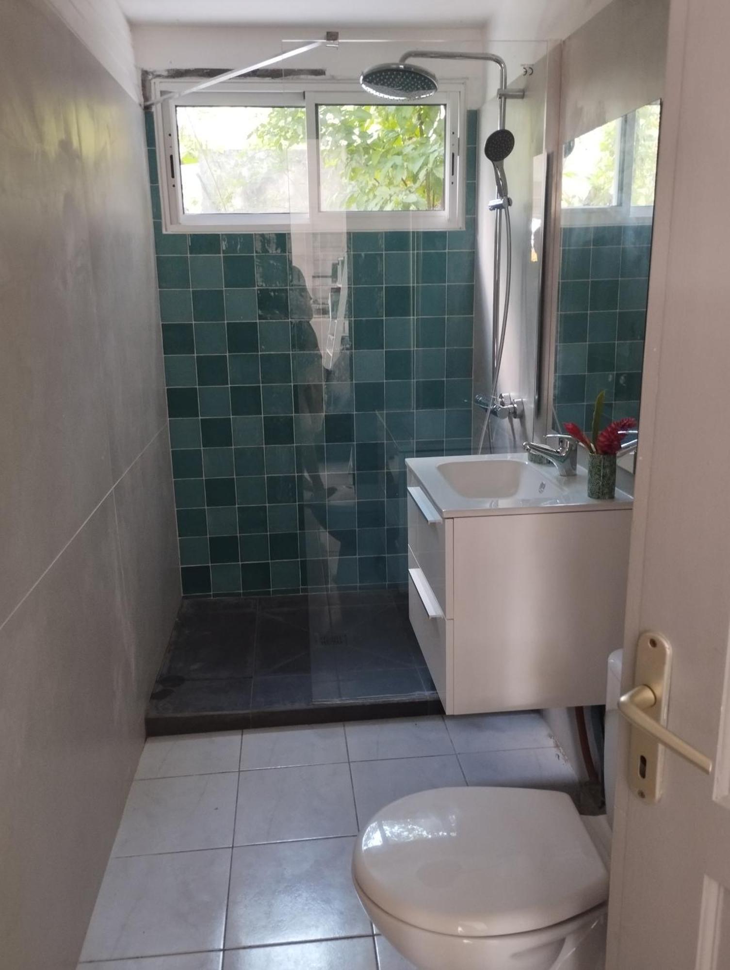 Bas De Villa Vue Mer Avec Deux Chambres Grand-Bourg  Εξωτερικό φωτογραφία